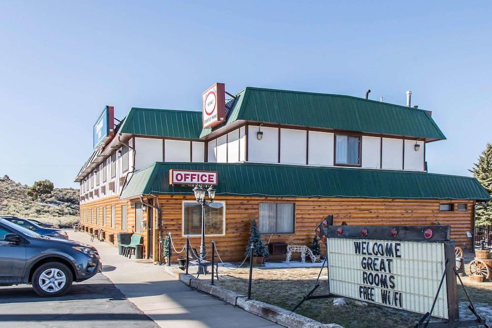 Rodeway Inn Bryce Canyon Panguitch Exterior photo