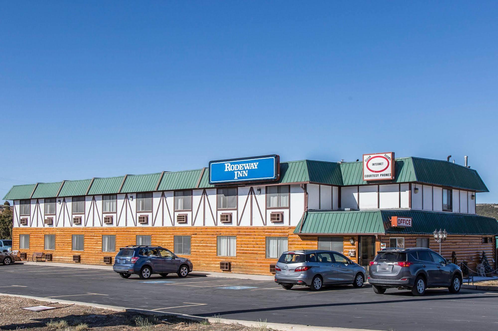 Rodeway Inn Bryce Canyon Panguitch Exterior photo